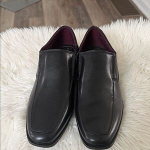 Perry Ellis Black Leather Loafers Size 11 NWOT
